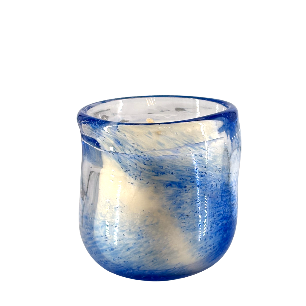 UpCandle x Friends Arpmakerze in Mundegblasenem Glas