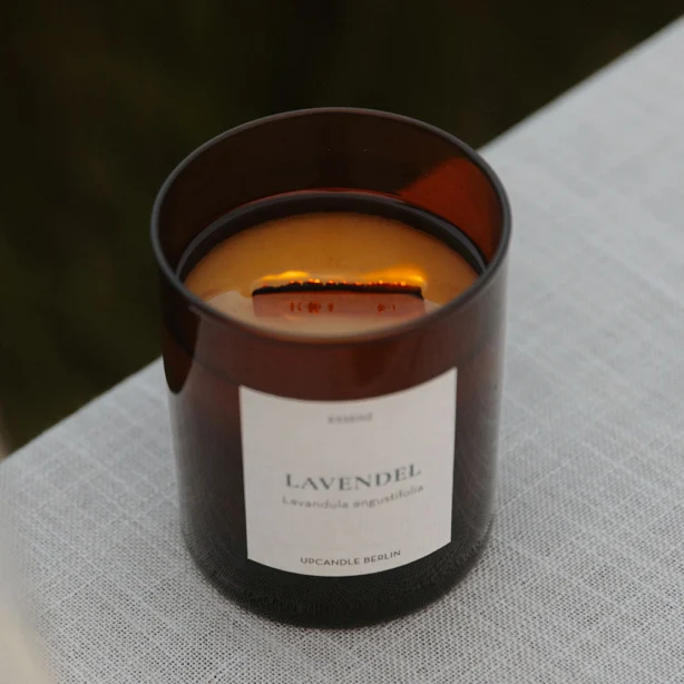 Aromakerze Lavendel — Tiefe Entspannung